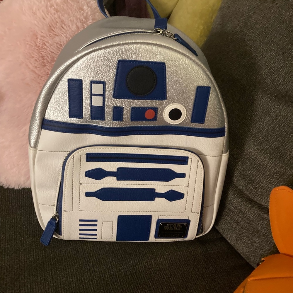 R2D2 Loungefly backpack
